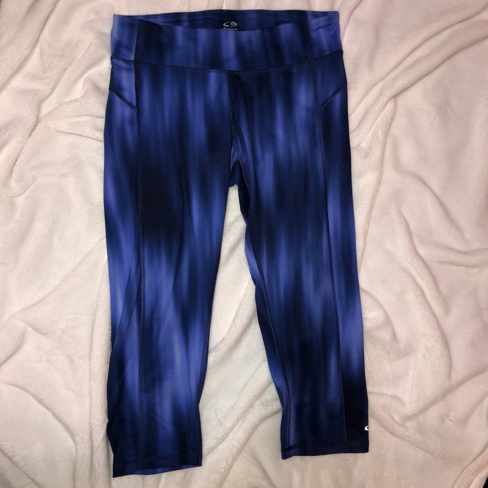 Shades of Blue Capri Leggings